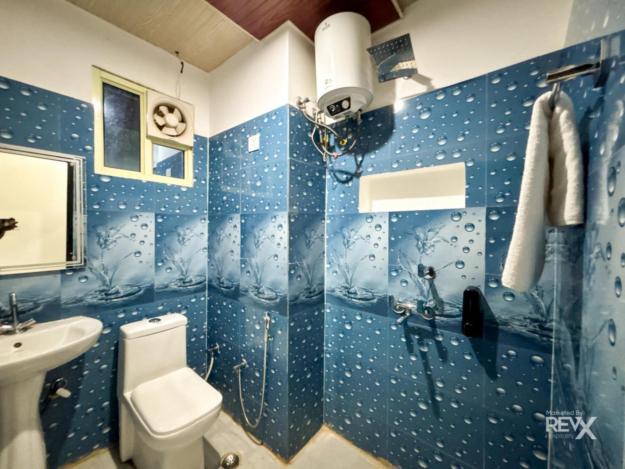 לנסדאון Hotel Prince Valley מראה חיצוני תמונה